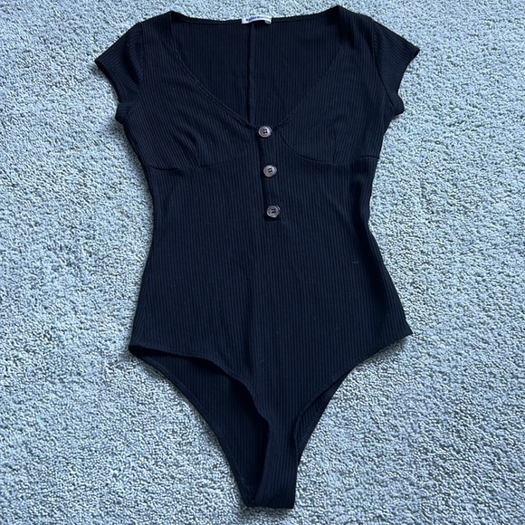 REFORMATION Marten Ribbed Knit Buttoned Bodysuit sz.S - Picture 6 of 11
